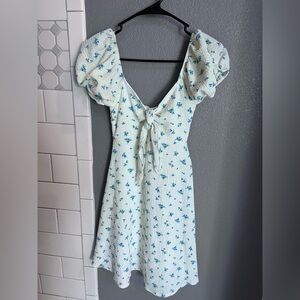 See You Monday Blue Floral Mini Dress size small